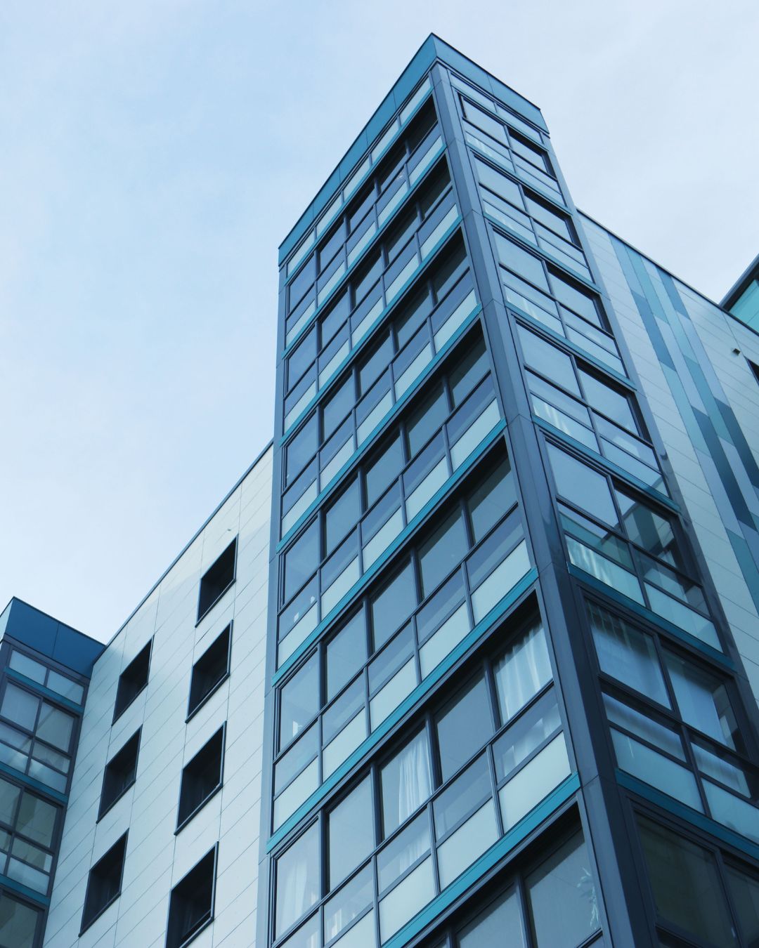 Dynault Healthcare -building